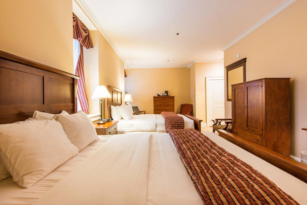 Fort Harrison State Park Inn Indianapolis Exterior photo