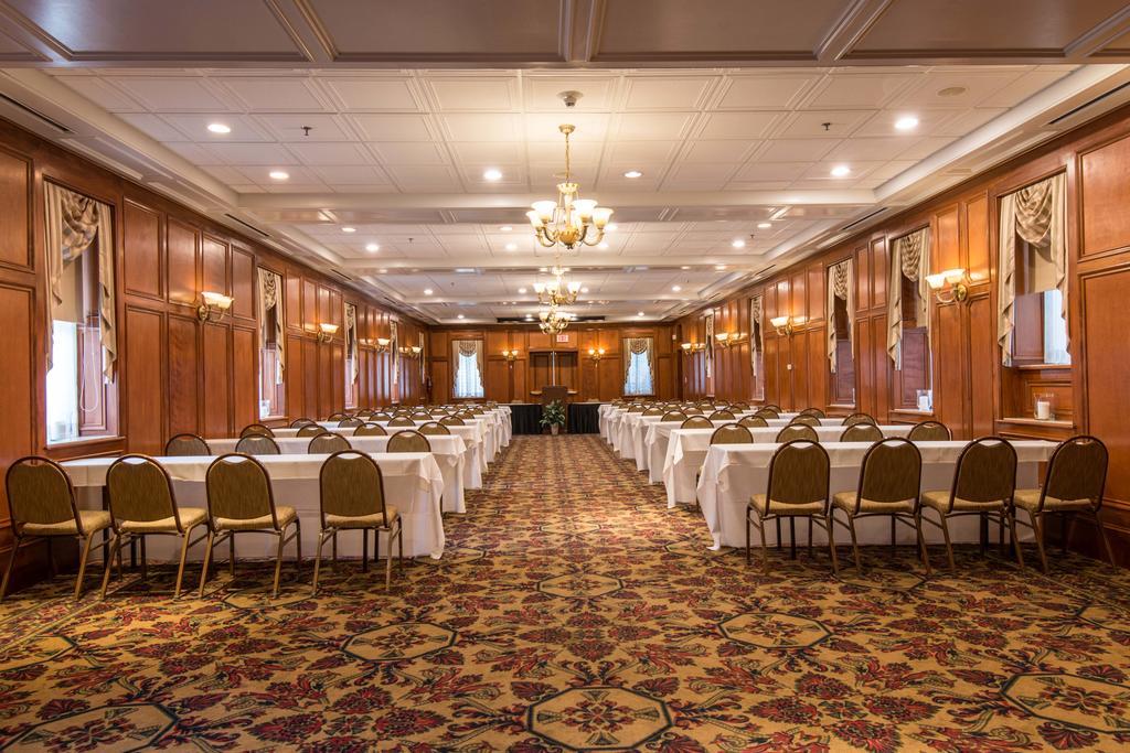Fort Harrison State Park Inn Indianapolis Exterior photo